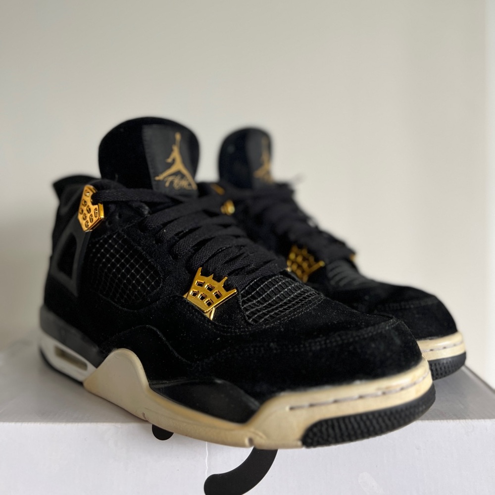 Jordan 4s size 11.5